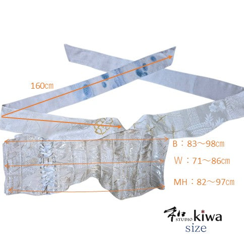 コレクションドレス　　ビスチェ　スカート　セットアップ　袋帯　打掛　白御所車のセットアップドレス