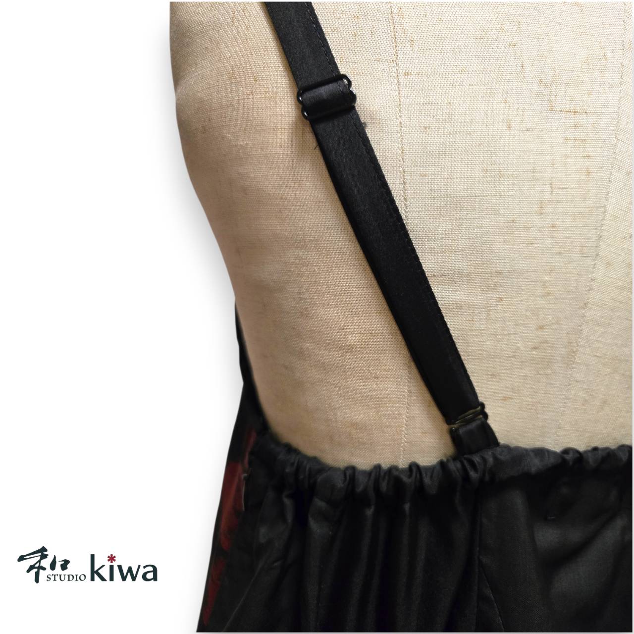 コレクションドレス　ベスト　スカート　キャミソールワンピース　羽織　着物 マクラメドレス　