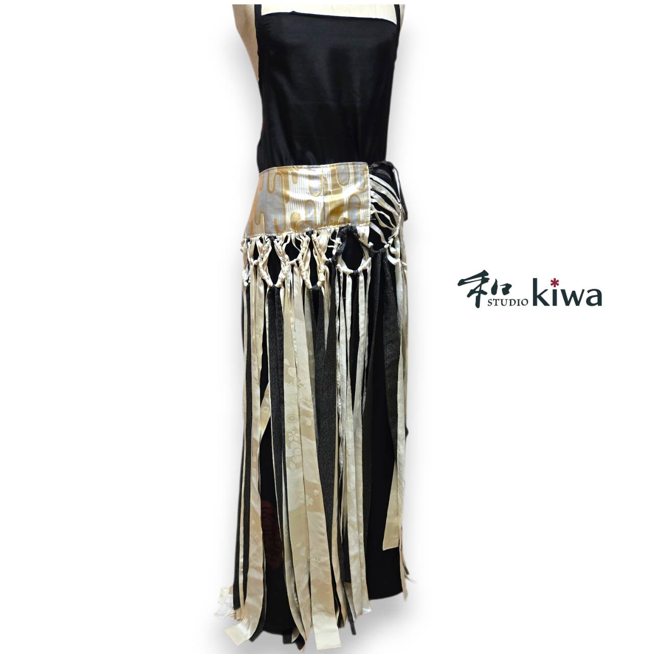 コレクションドレス　ベスト　スカート　キャミソールワンピース　羽織　着物 マクラメドレス　