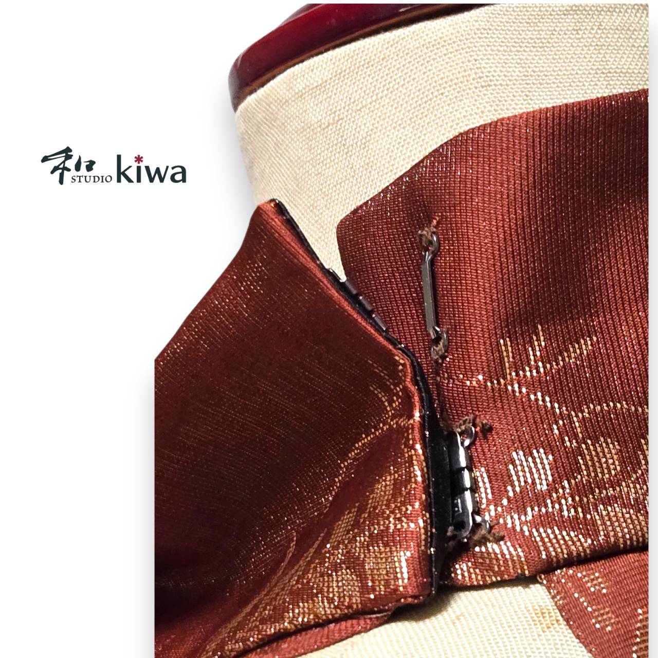 コレクションドレス　　ドロンワークワンピース　帯　　朱ゴールドのドロンワークワンピース