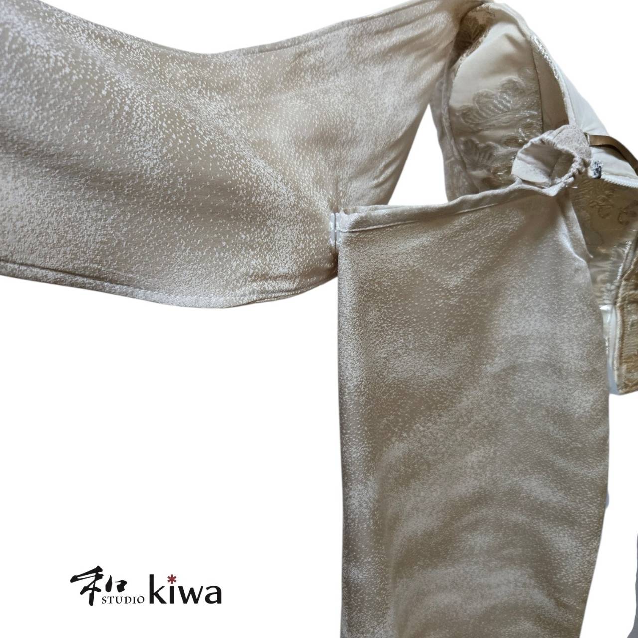 コレクションドレス　　ビスチェ　スカート　セットアップ　袋帯　打掛　白御所車のセットアップドレス