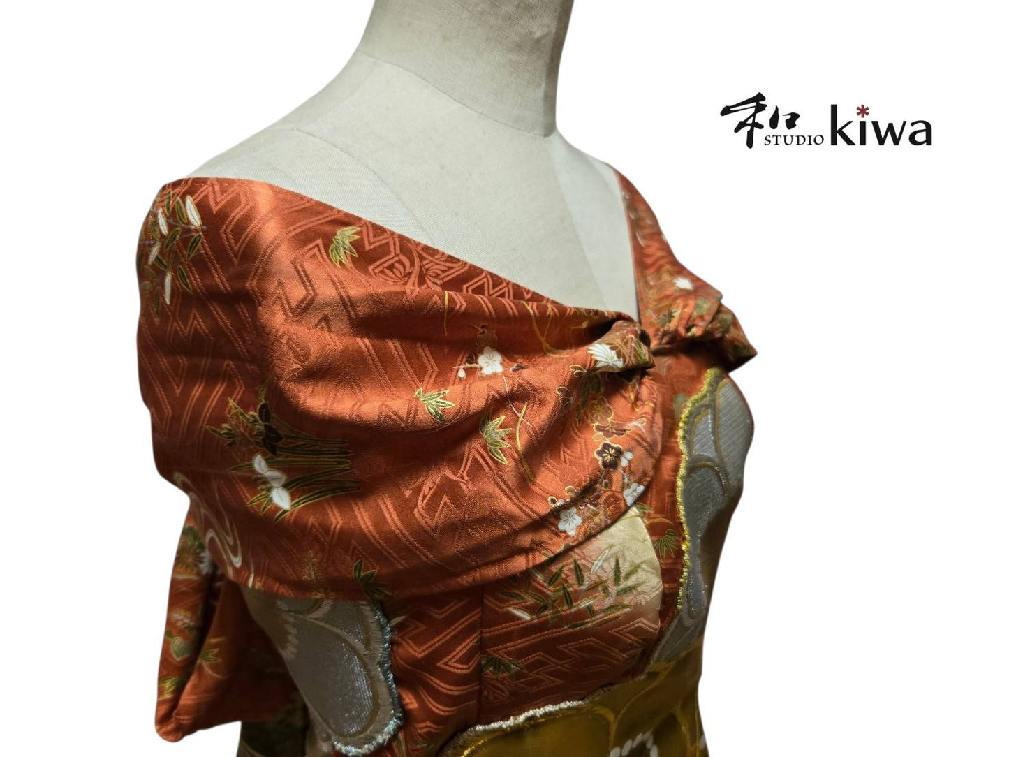 コレクションドレス　　エスカルゴワンピース　振袖　帯　花文様エスカルゴワンピース