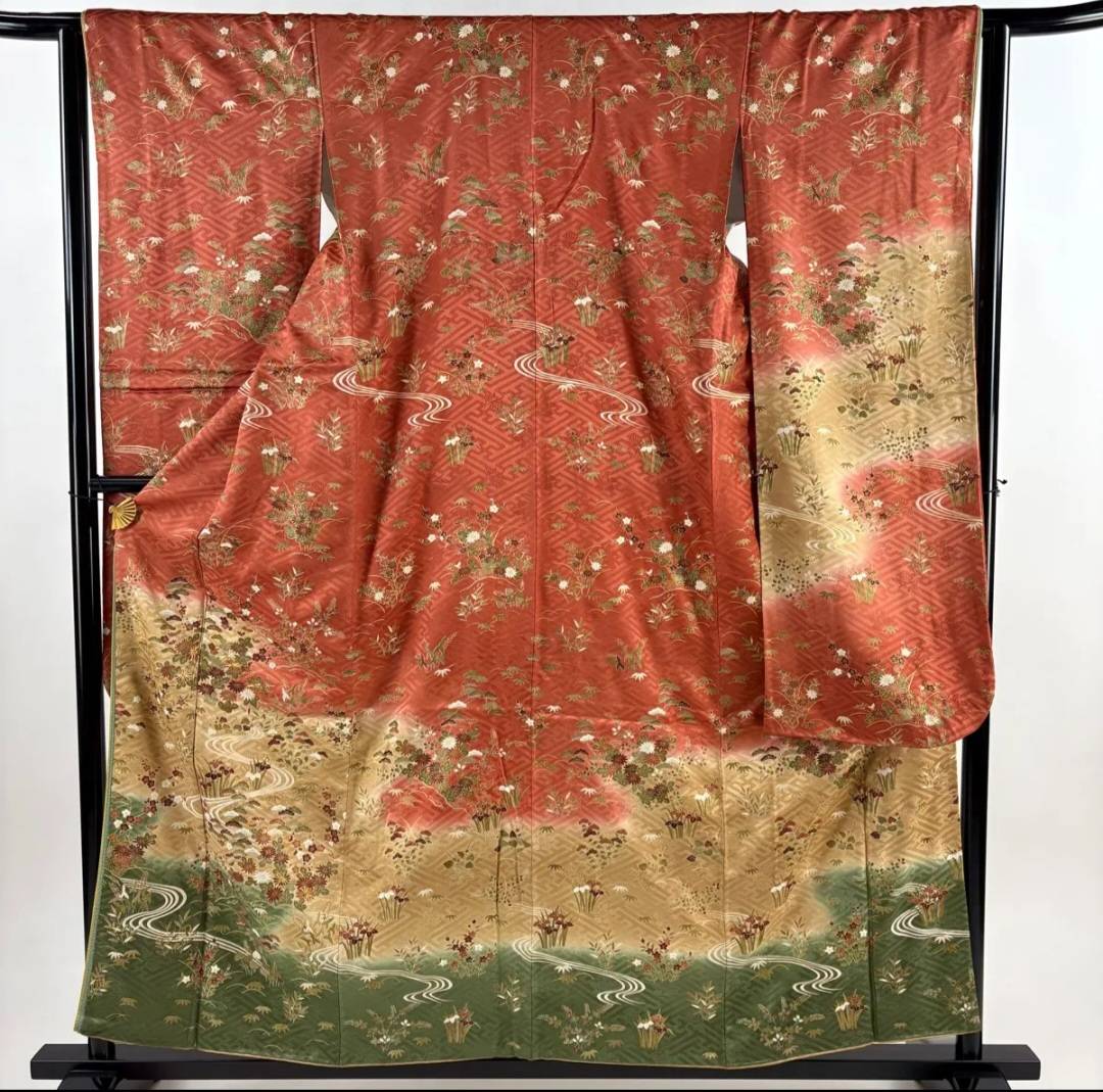 コレクションドレス　　エスカルゴワンピース　振袖　帯　花文様エスカルゴワンピース