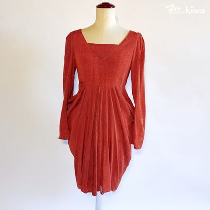 626001 着物リメイク 格子柄ドレープワンピース / Upcycled Kimono Draped Dress with Check Pattern